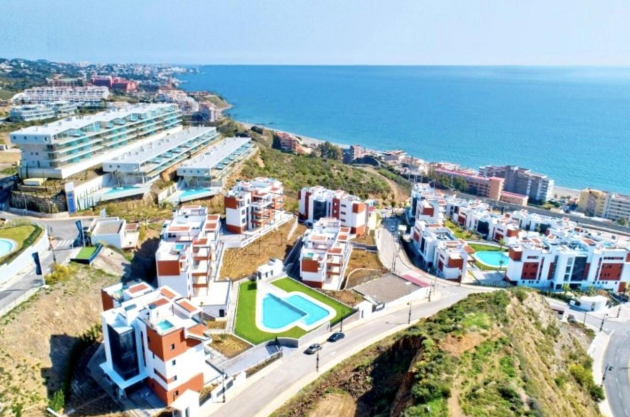 Modern Apartment-Sea View Fuengirola Buitenkant foto
